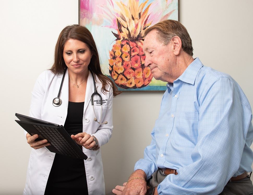 Jessica Schwartz with a male patient